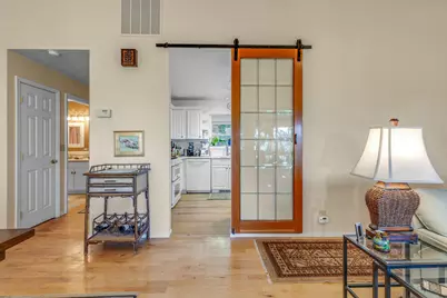 535 Scenic Drive, Jacksonville, OR 97530 - Photo 19