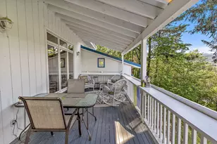 535 Scenic Dr, Jacksonville, OR 97530 - Photo 13