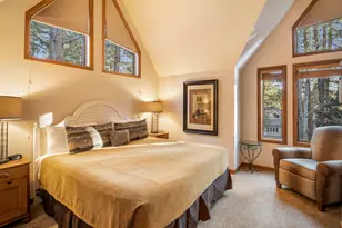 56954 Peppermill Cir, Sunriver, OR 97707 - Photo 17