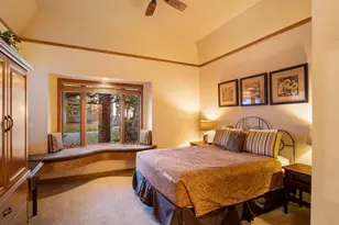 56954 Peppermill Cir, Sunriver, OR 97707 - Photo 5