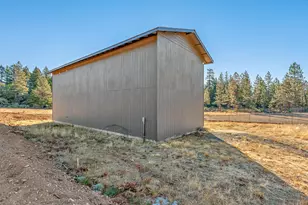 895 Airport Dr, Cave Junction, OR 97523 - Photo 13