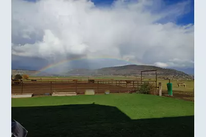 11251 Crystal Springs Road, Klamath Falls, OR 97603 - Photo 57