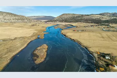 11251 Crystal Springs Road, Klamath Falls, OR 97603 - Photo 63