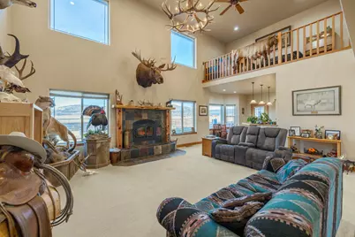 11251 Crystal Springs Road, Klamath Falls, OR 97603 - Photo 5