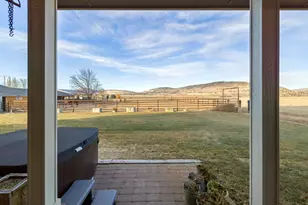 11251 Crystal Springs Rd, Klamath Falls, OR 97603 - Photo 33