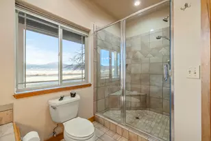 11251 Crystal Springs Rd, Klamath Falls, OR 97603 - Photo 15