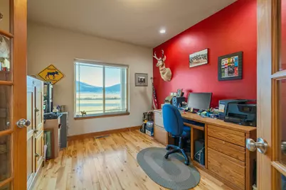 11251 Crystal Springs Road, Klamath Falls, OR 97603 - Photo 11