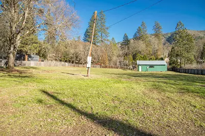 157 Cheslock Road, Grants Pass, OR 97527 - Photo 17