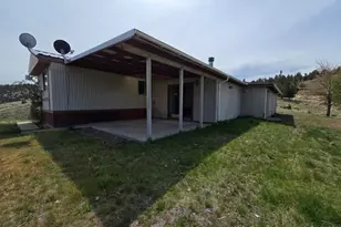 301 SW Huddleston Heights Dr, Mitchell, OR 97750 - Photo 21