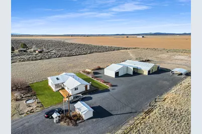 88265 Fairview Lane, Christmas Valley, OR 97641 - Photo 3