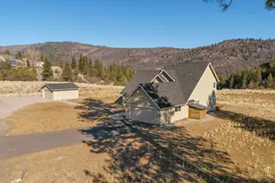 3433 Northridge Dr, Klamath Falls, OR 97601 - Photo 9