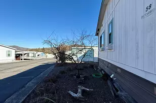 8401 Old Stage Rd, Central Point, OR 97502 - Photo 15