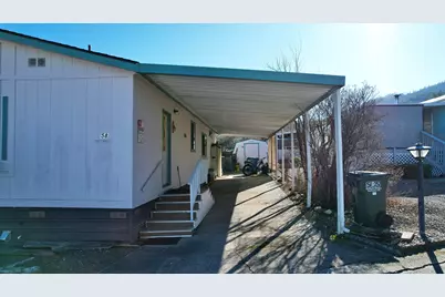 8401 Old Stage Road #UNIT 58, Central Point, OR 97502 - Photo 5