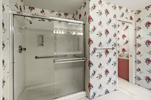 703 Summerwood Dr, Medford, OR 97504 - Photo 21