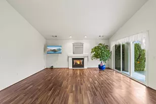 703 Summerwood Dr, Medford, OR 97504 - Photo 11