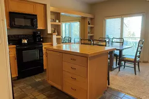 1936 Redtail Hawk Dr, Redmond, OR 97756 - Photo 5