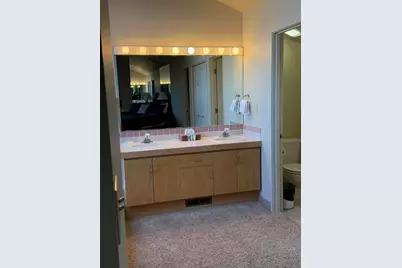 1936 Redtail Hawk Drive #RV39A, Redmond, OR 97756 - Photo 43