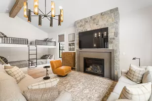 17731 Everwild Cir, Bend, OR 97707 - Photo 5