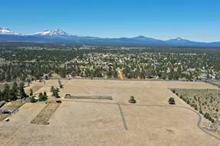 67100 Fryrear Rd, Bend, OR 97703 - Photo 3