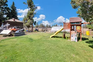 67100 Fryrear Rd, Bend, OR 97703 - Photo 19