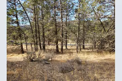 5767 Engleman Spruce Way, Klamath Falls, OR 97601 - Photo 5