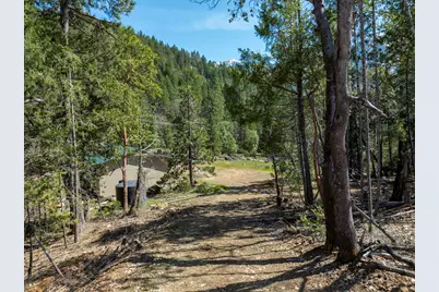 550 Terrace Heights Road, Selma, OR 97538 - Photo 9