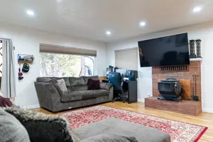 55 Crater Ln, Central Point, OR 97502 - Photo 17