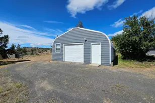 303 NW Poplar St, Madras, OR 97741 - Photo 5