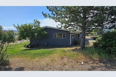 303 NW Poplar Street, Madras, OR 97741 - Photo 31
