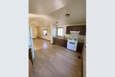 2385 Table Rock Rd #63, Medford, OR 97501 - Photo 5