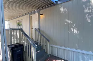 2385 Table Rock Rd, Medford, OR 97501 - Photo 3