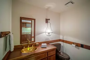 17606 Fairway Ln, Sunriver, OR 97707 - Photo 45