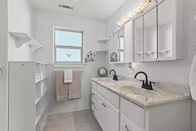 889 H Avenue, Powers, OR 97466 - Photo 13