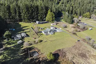 889 H Ave, Powers, OR 97466 - Photo 39