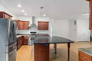 10523 Lower River Rd, Grants Pass, OR 97526 - Photo 13