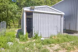 10517 Lower River Rd, Grants Pass, OR 97526 - Photo 5