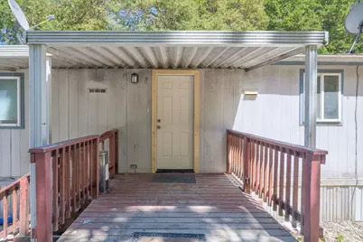 10517 Lower River Road, Grants Pass, OR 97526 - Photo 3