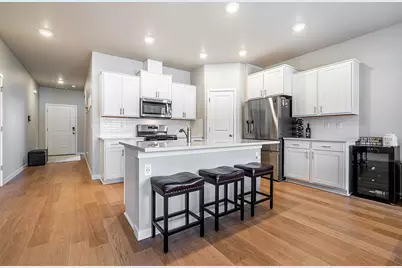 1928 Hannah Lane, Medford, OR 97504 - Photo 7