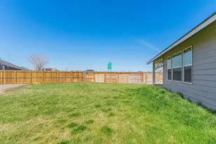 1641 NE 3rd Ct, Redmond, OR 97756 - Photo 27