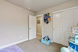 1641 NE 3rd Ct, Redmond, OR 97756 - Photo 21