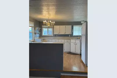 2252 Table Rock Road #SPC 102, Medford, OR 97501 - Photo 11