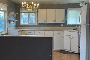 2252 Table Rock Rd, Medford, OR 97501 - Photo 11