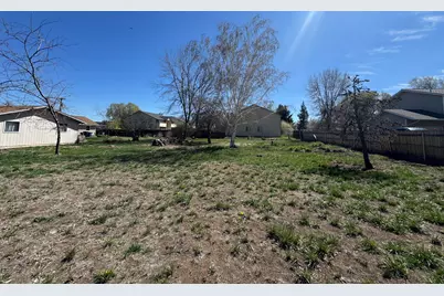 [Address not provided], Redmond, OR 97756 - Photo 7