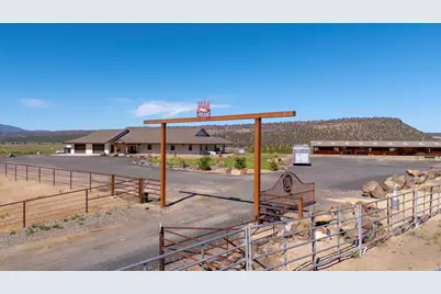 2250 S Main Street, Prineville, OR 97754 - Photo 1