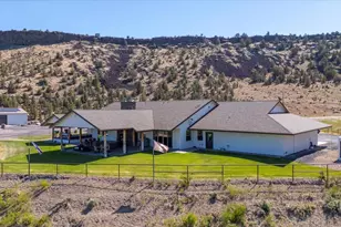 2250 S Main St, Prineville, OR 97754 - Photo 3