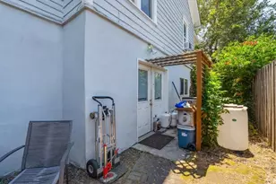 1224 SE Ct Ave, Roseburg, OR 97470 - Photo 9