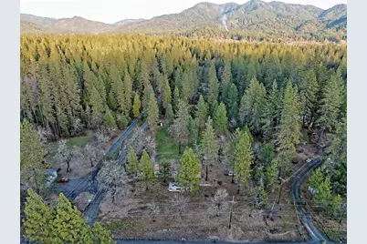 7310 W Evans Creek Road, Rogue River, OR 97537 - Photo 15