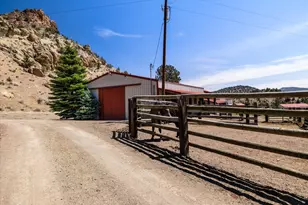 12750 SE Carey Ln, Prineville, OR 97754 - Photo 29