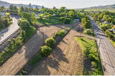 30 Knoll Crest Drive, Ashland, OR 97520 - Photo 17