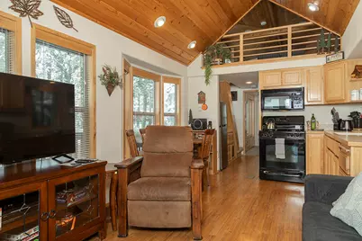 7979 Hyatt Prairie Road # 45, Ashland, OR 97520 - Photo 3